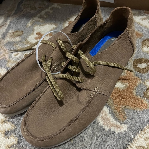 Clarks shoes - Picture 1 of 5